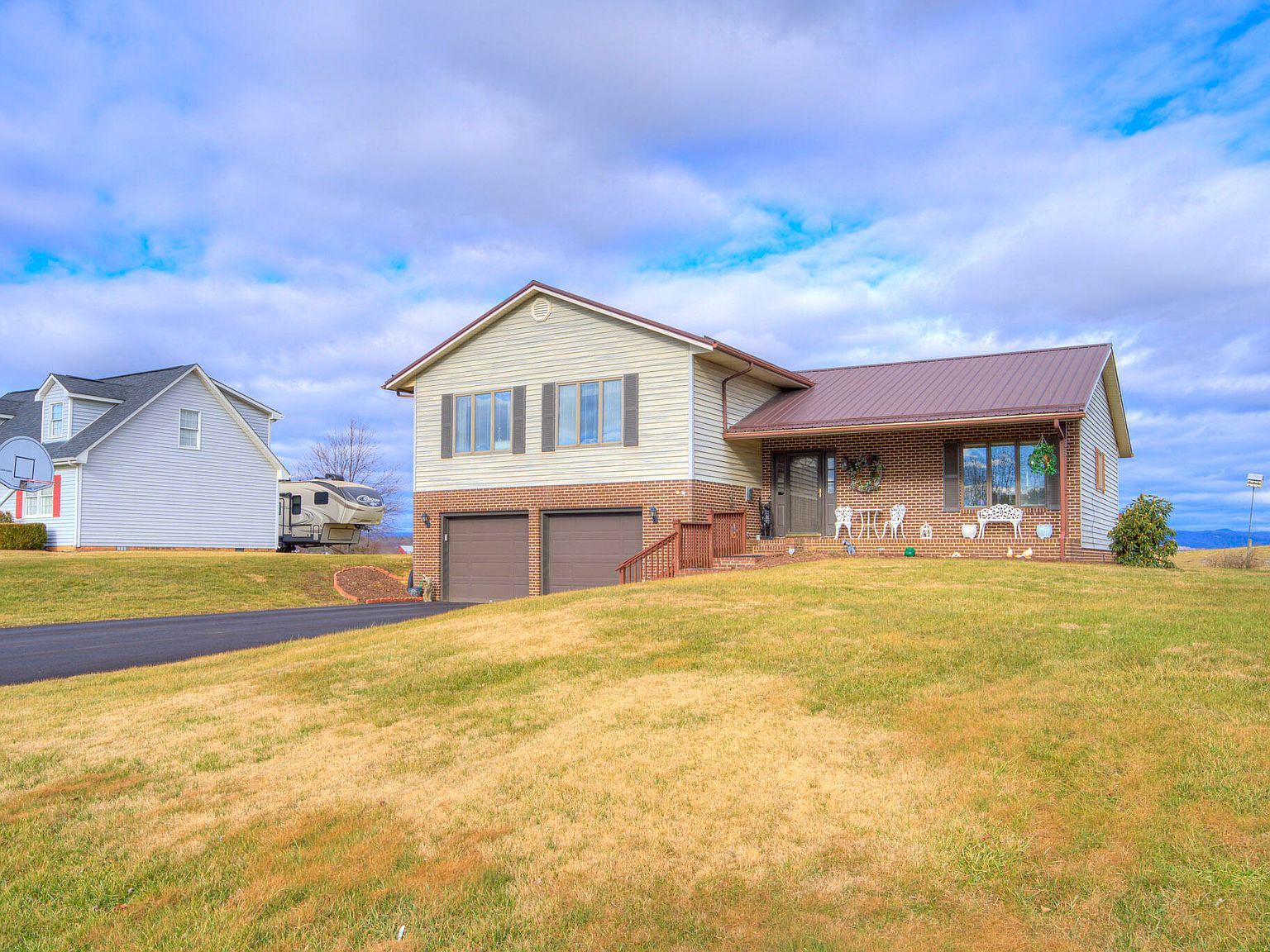 3858 Bainbridge Dr, Pulaski, VA 24301 Zillow