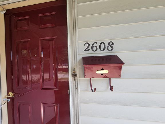 3rd image of 2608 S Helen St #2604