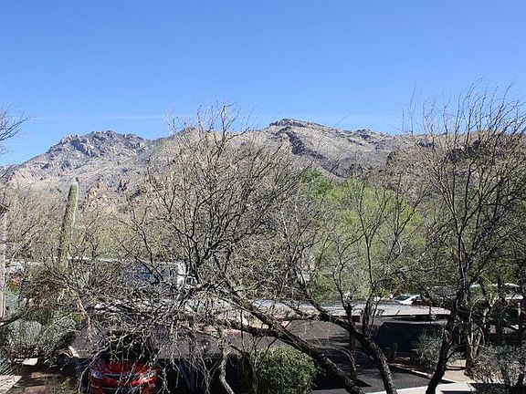 3rd image of 6655 N Canyon Crest Dr