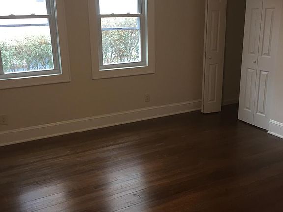 First floor bedroom. 175 sq ft.