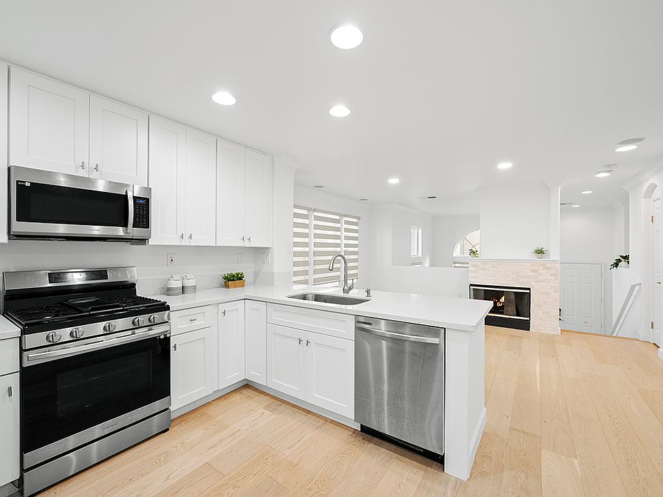 1st image of 3746 Mykonos Ln Unit 116