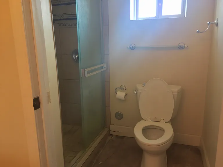 1434 E Elm St #2 — Photo 12