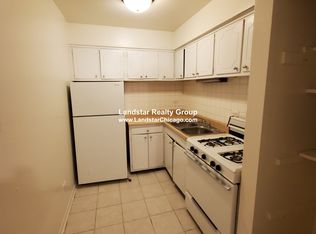 6128 N Kenmore Ave #206, Chicago, IL 60660