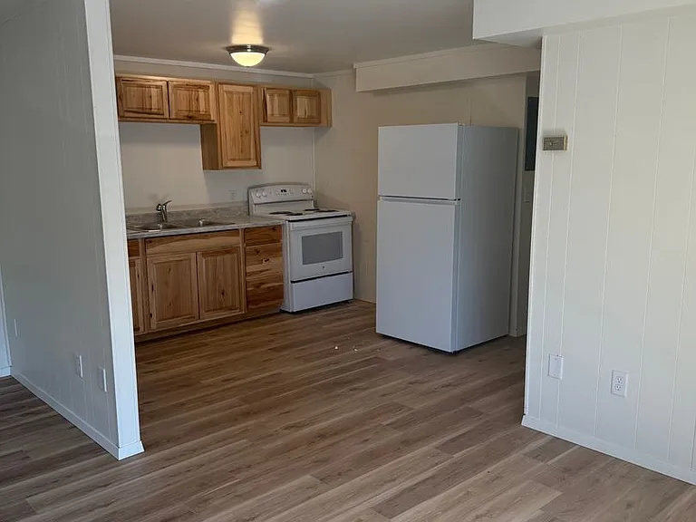 3688 Laurence Rd — Photo 1