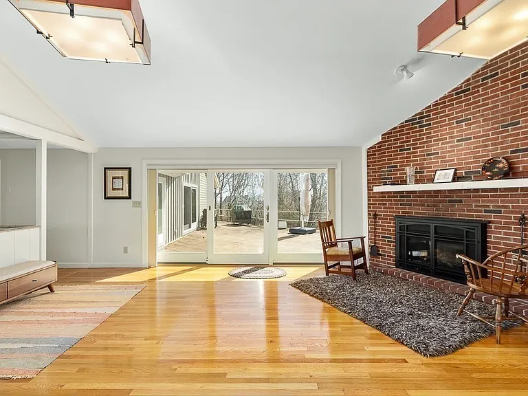 39 Decatur St #SUMMER — Photo 11