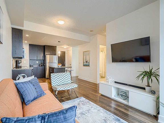 4th image of 120 Homewood Ave #3810