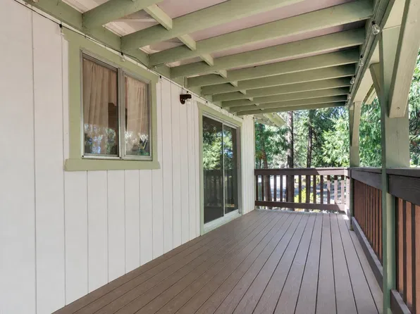 5690 Lupin Ln, Pollock Pines, CA 95726