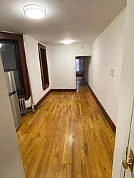 Rented by MOTION New York
