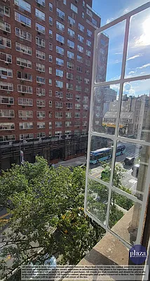 Rented by Plaza Real Estate Group | media 15