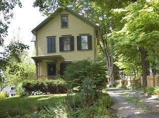 6 Pleasant St, Danbury, CT 06810
