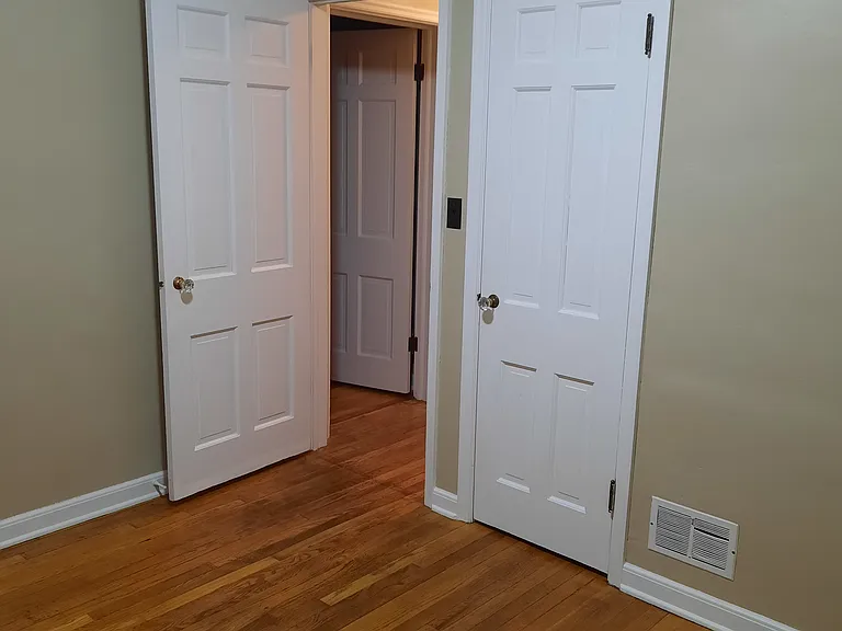 1339 Highland Dr — Photo 21