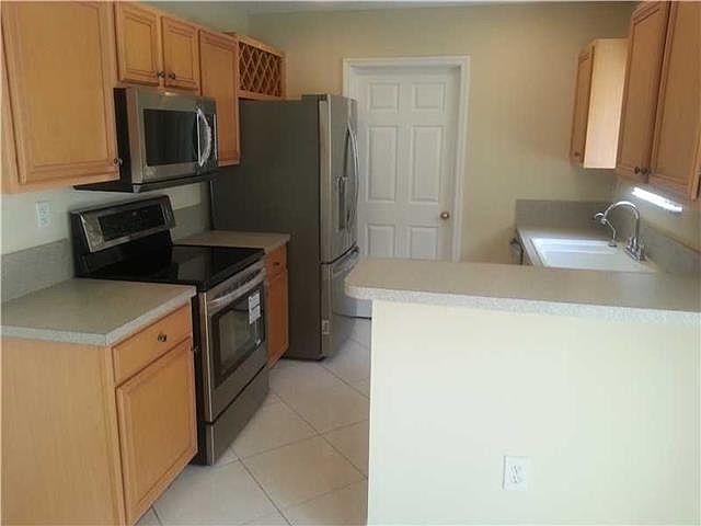 1st image of 10822 NW 53rd Ln