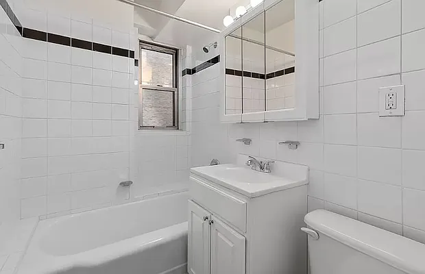 Rented by Dalan Rentals | media 10