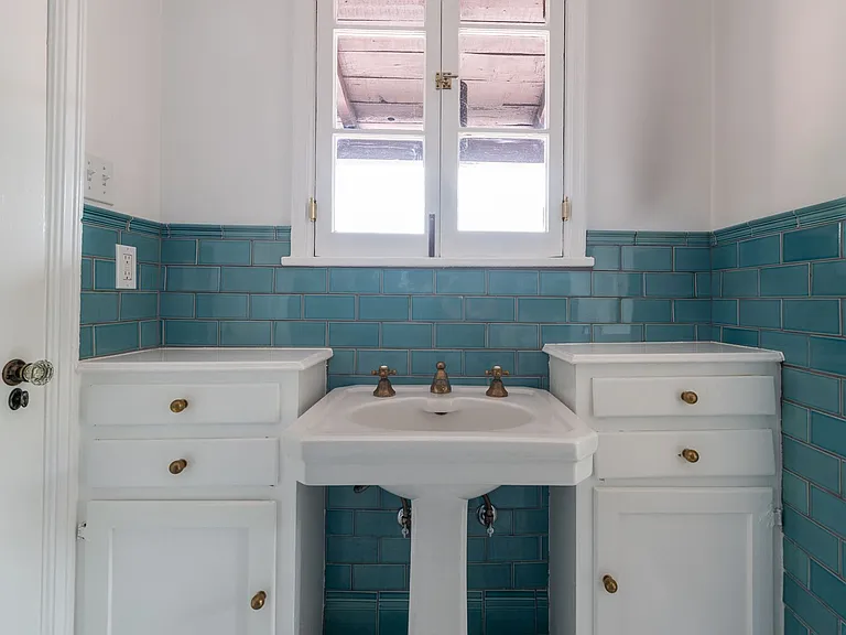 Las Orquideas -1901 Orchid Ave. (6907 Bonita Ter) — Photo 21