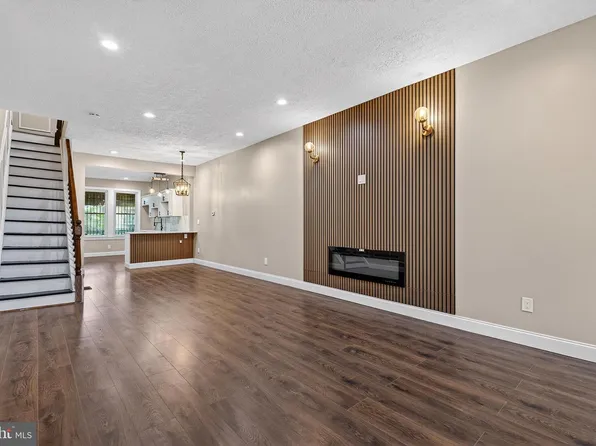 5217 Saint Charles Ave, Baltimore, MD 21215