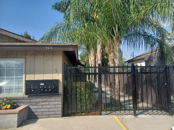 922 31st St APT E, Bakersfield, CA 93301