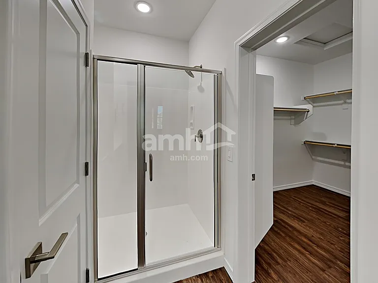 815 S 150th Dr — Photo 13