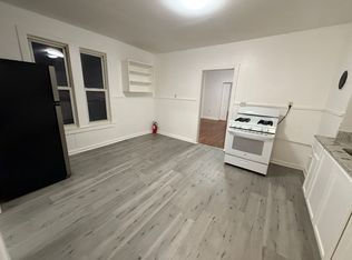 538 Main St APT 3R, Southbridge, MA 01550