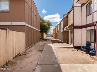 5856 S Del Moral Blvd, Tucson, AZ 85706