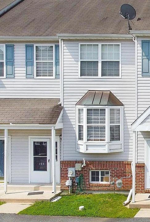 1st image of 144 Valerie Ln