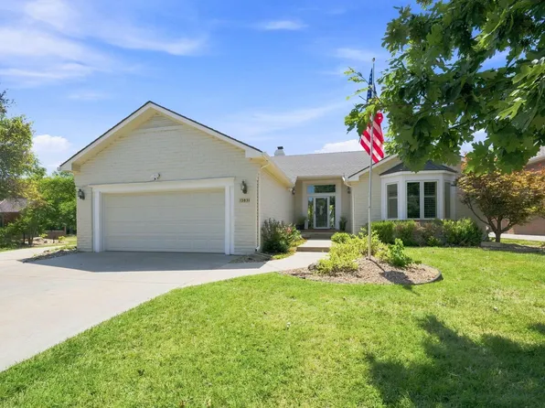 13831 E Berwick Dr, Wichita, KS 67230