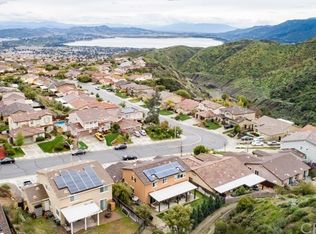 29169 Gateway Dr, Lake Elsinore, CA 92530
