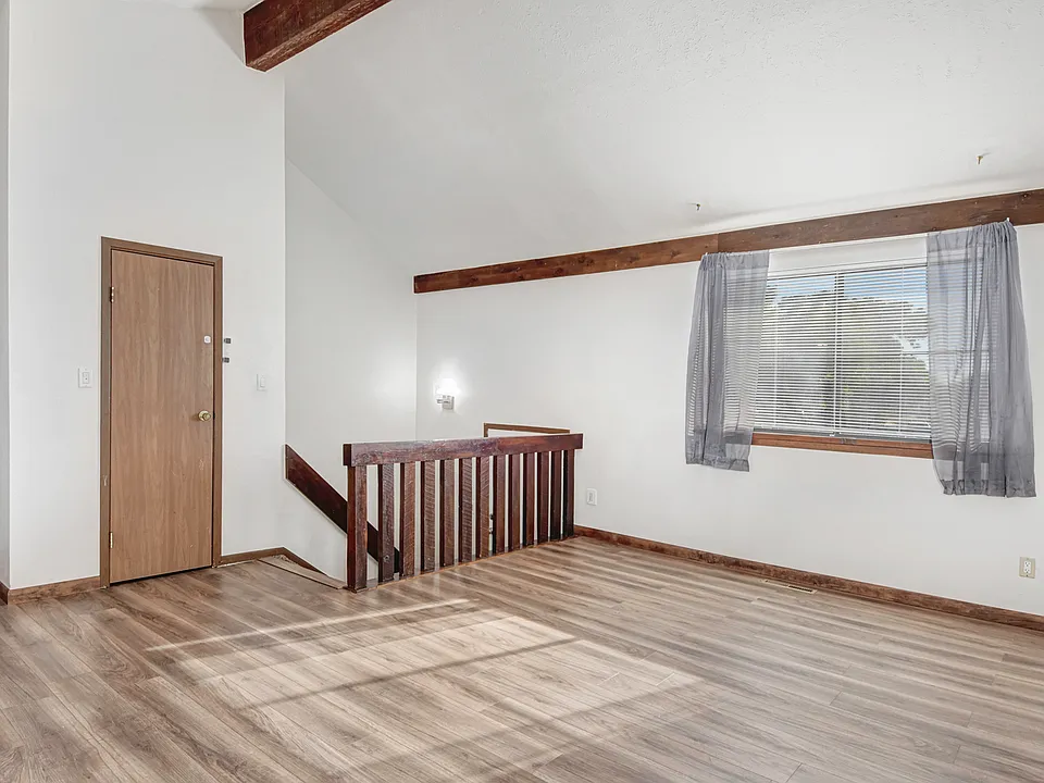 1622 Donovan Pl