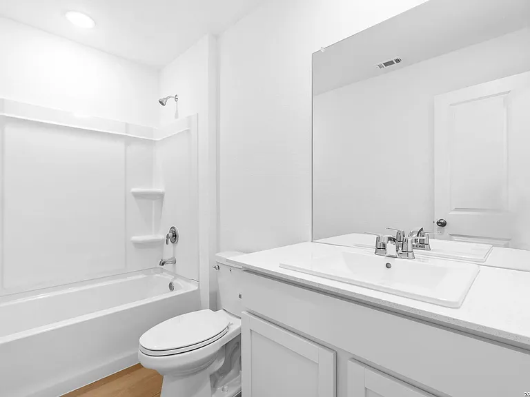 3913 Glade Crk — Photo 12