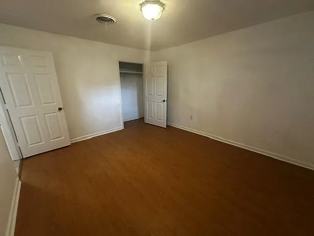 261 Hollywood Dr #C — Photo 16