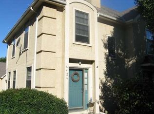 6424 Pflumm Rd, Shawnee, KS 66216