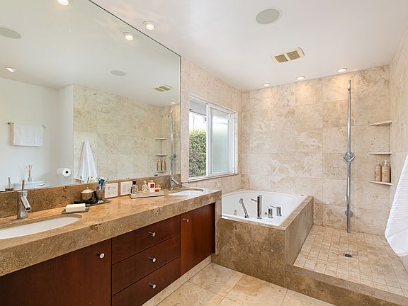 4th image of 5951 La Jolla Mesa Dr
