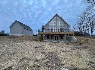574 Waynoka Dr, Lake Waynoka, OH