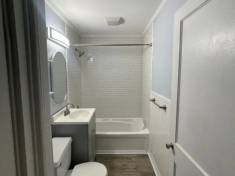 895 Lower Ferry Rd — Photo 14