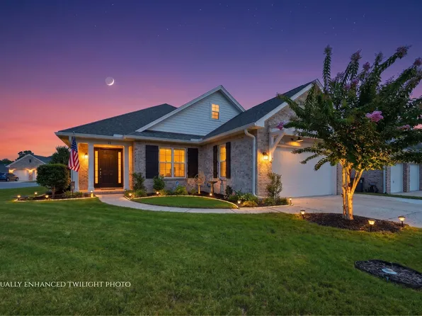 111 Hornet Ln, Valparaiso, FL 32580