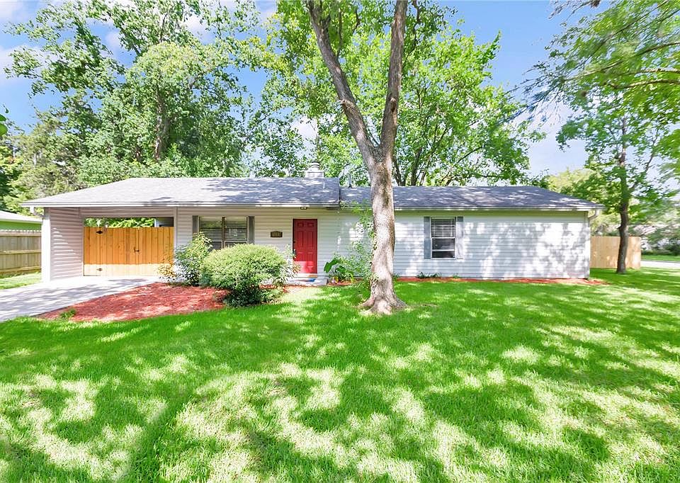 1st image of 6518 NW 26th Ter
