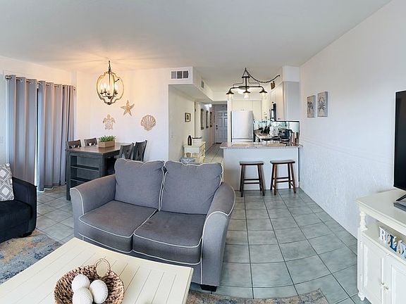 3rd image of 8743 Thomas Dr Unit 301