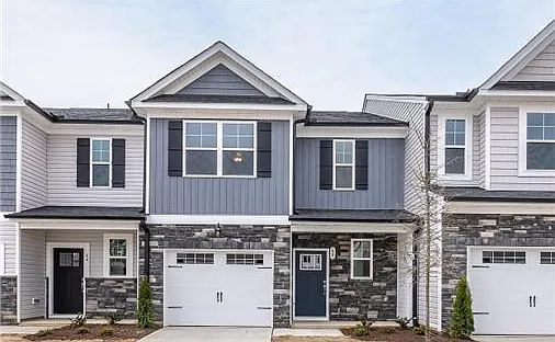 60 Village Edge Dr — Photo 1