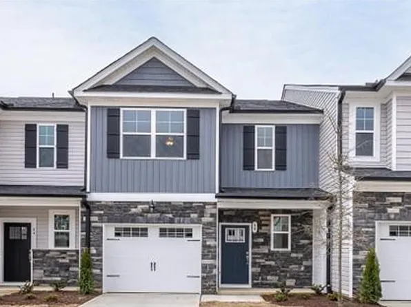 60 Village Edge Dr, Lillington, NC 27546