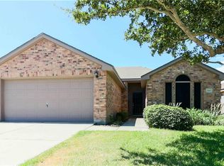 1111 Meadowbrook Dr, Portland, TX 78374