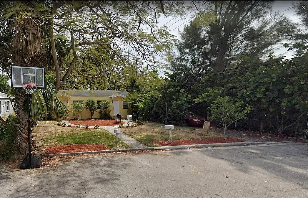 2 bed, 1147 sqft, $2,000 — Photo 1