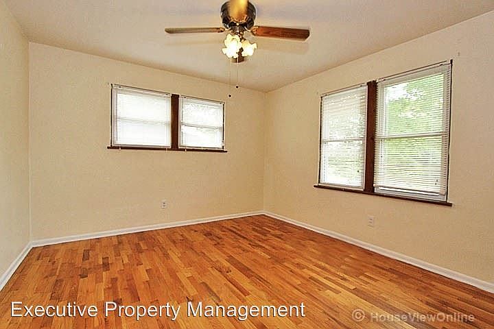 1st image of 1061 Dorothy St