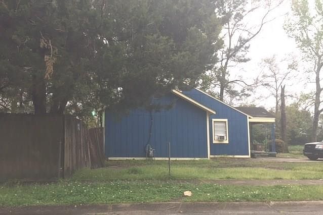 2nd image of 1451 W Linwood Dr