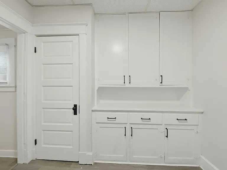 1400 Woodlawn Ave #1400 — Photo 7
