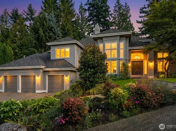 5208 Isola Place NW, Issaquah, WA 98027