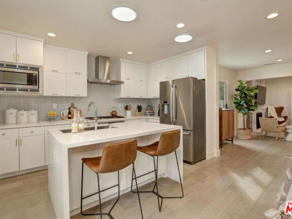 9039 Norma Pl