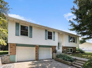 1779 Whitegate Ln, Kalamazoo, MI 49009