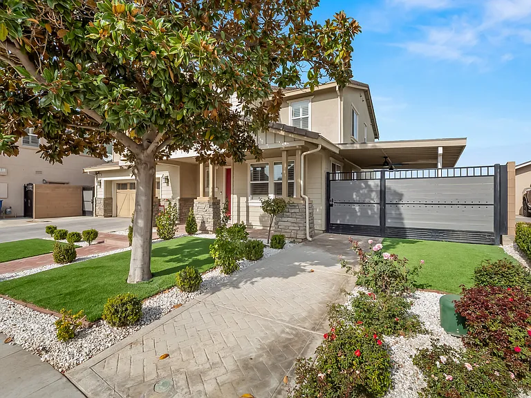 1485 Verde Mesa Way — Photo 2