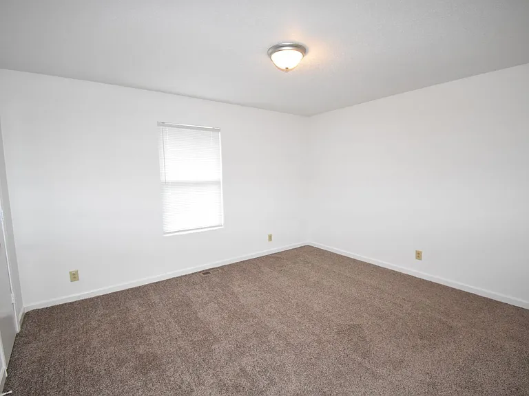 Tower Dr - 3264 — Photo 24
