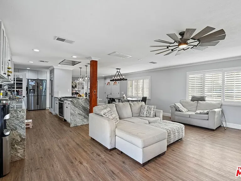 4631 W Avenue M8 — Photo 13