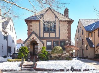 8029 Harbor View Ter, Brooklyn, NY